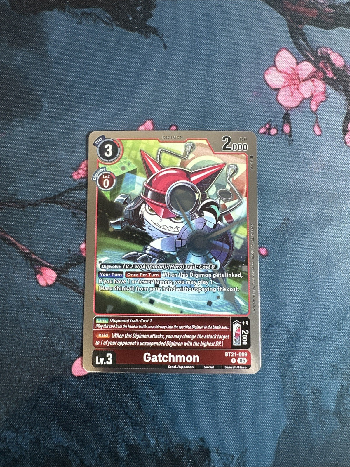 Gatchmon BT21-009 R - World Convergence - Digimon